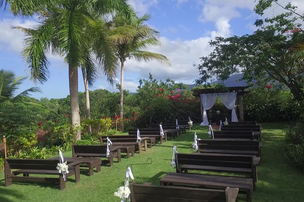 Hacienda Siesta Alegre,Garden wedding